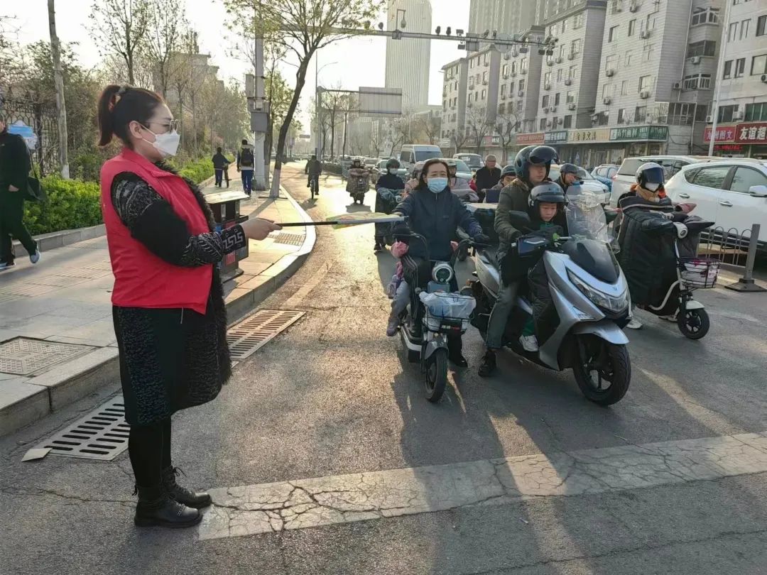 助力文明城市創建，恒威安保在行動